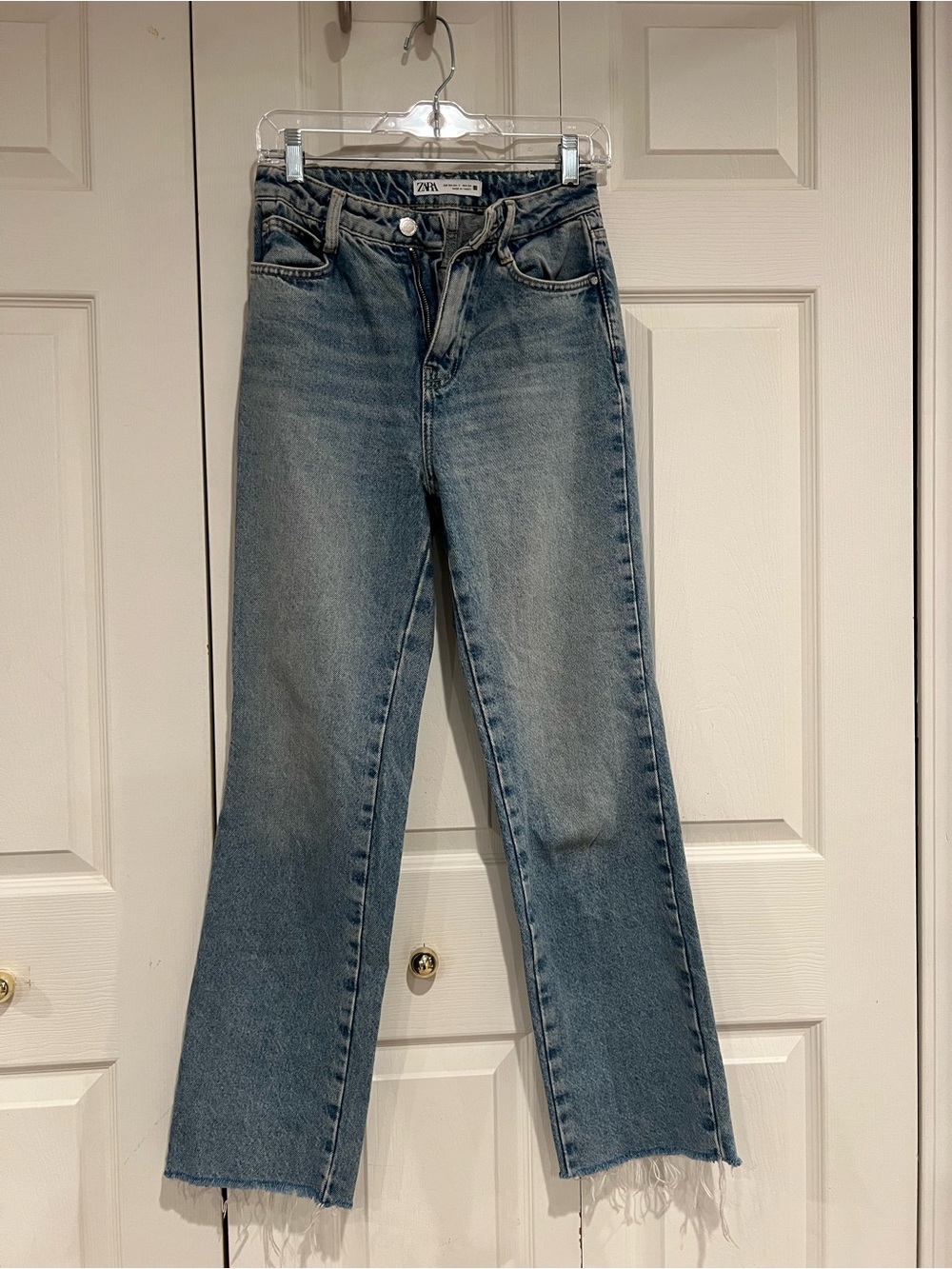Zara Straight Leg Jeans in Medium Blue Wash